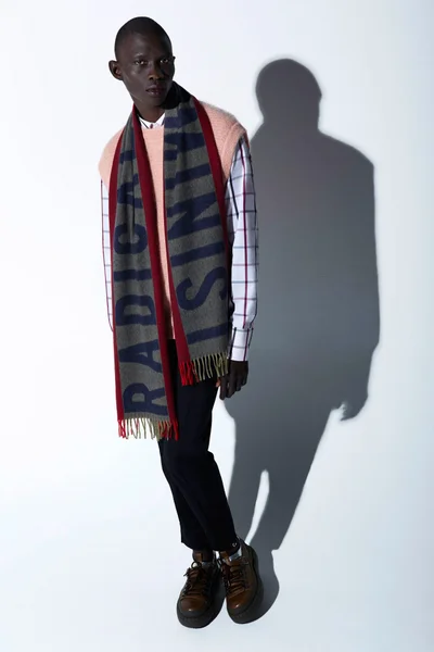 Look 9